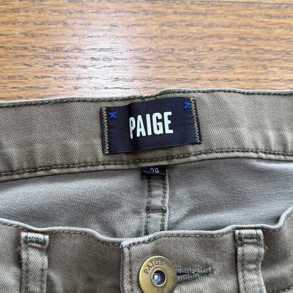 Paige Lennox View 2